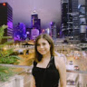 Meet your Posher, Andrea